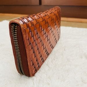 Vintage Cole Haan Genevieve Leather Woven Zip-Around